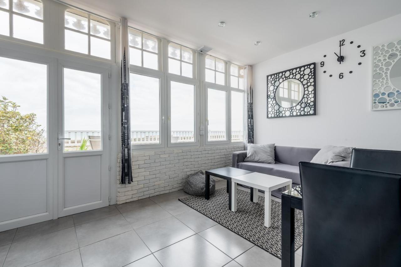 Appartement En Front De Mer Avec Terrasse Et Vue Mer Arromanches-les-Bains Dış mekan fotoğraf